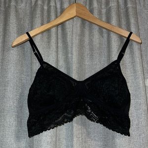 Gilligan & O’Malley Black Sheer Longline Bralette with Gorgeous Lace Size Small